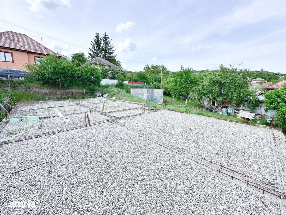 Teren de vanzare cu proiect de casa