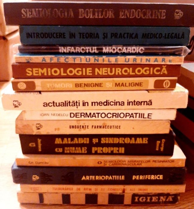 Carti medicina stare foarte buna