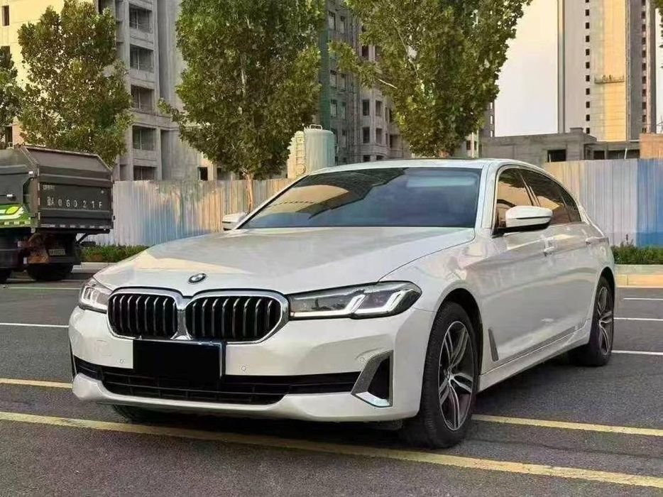 BMW 2025 yilda ishlab chiqarilgan