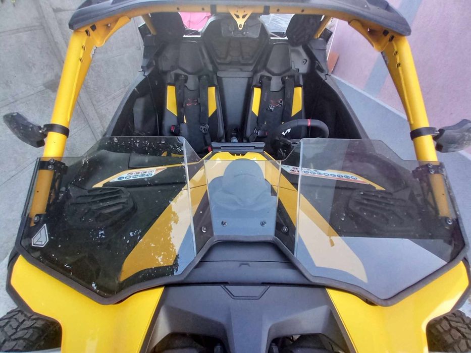 Предно стъкло за UTV