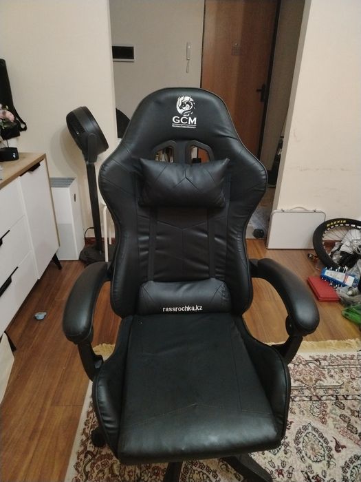 Продам игровое кресло GCM