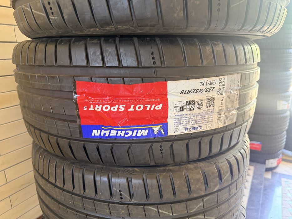 MICHELIN PILOT SPORT 5 235/45/18 orginal