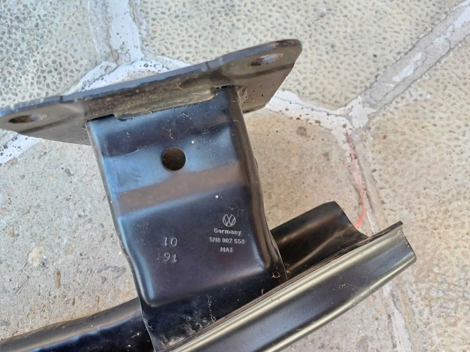 Основа/греда за задна броня VW TIGUAN 2011-2016