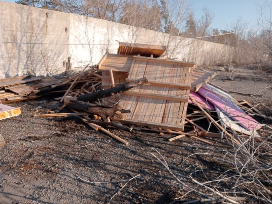 Продажа Пиломатериал на Дрова и другие цели.