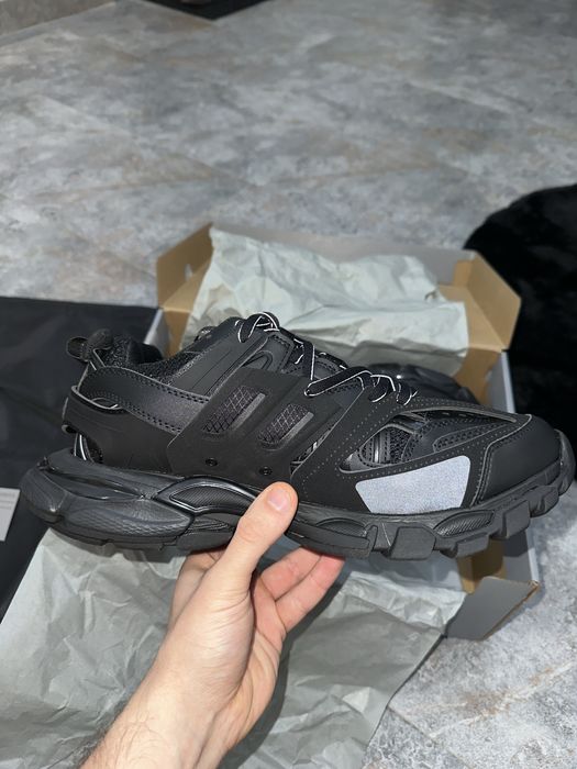 Balenciaga Track Black