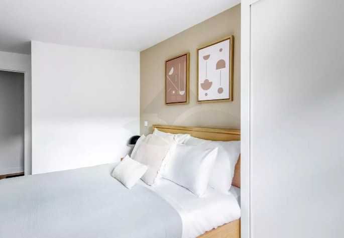 Дава се под наем Тристаен апартамент в Пловдив, Център - 72 кв.м за 193.8 € - Снимка #1