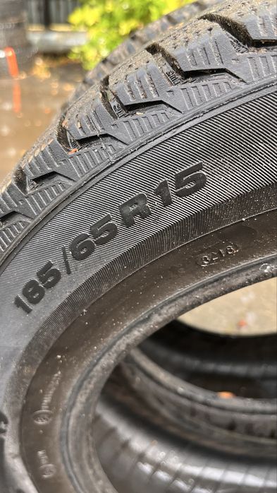Продам резину 195/65/15
