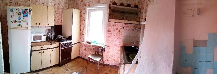 Продаю полу благоустроенный дом