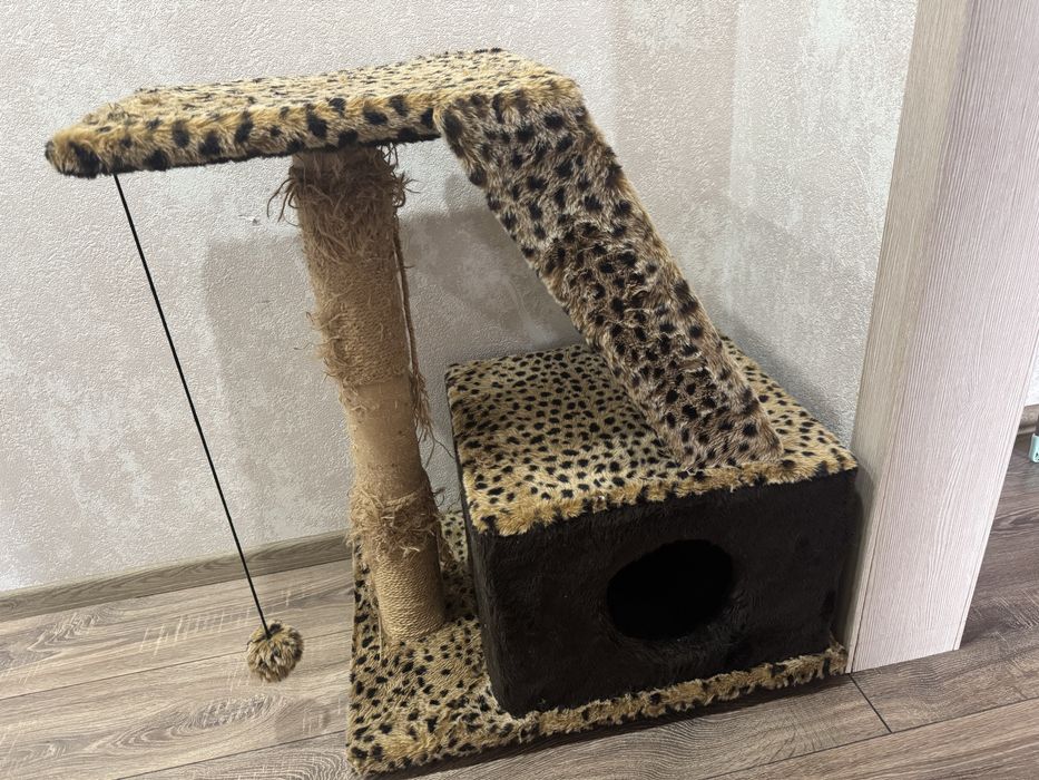 Кошачий домик.              .