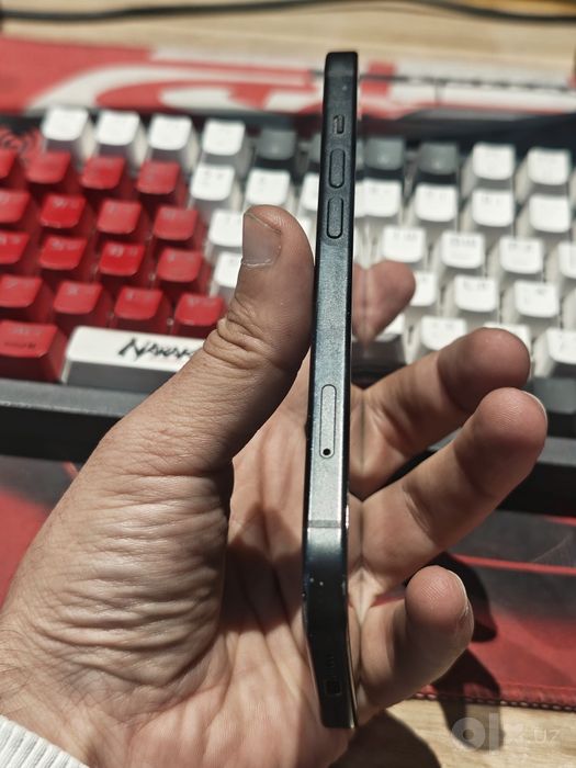 Iphone 15 128 GB Battery 75% Black