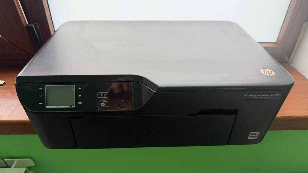 Продам принтер МФУ HP DeskJet Ink Advantage 3525