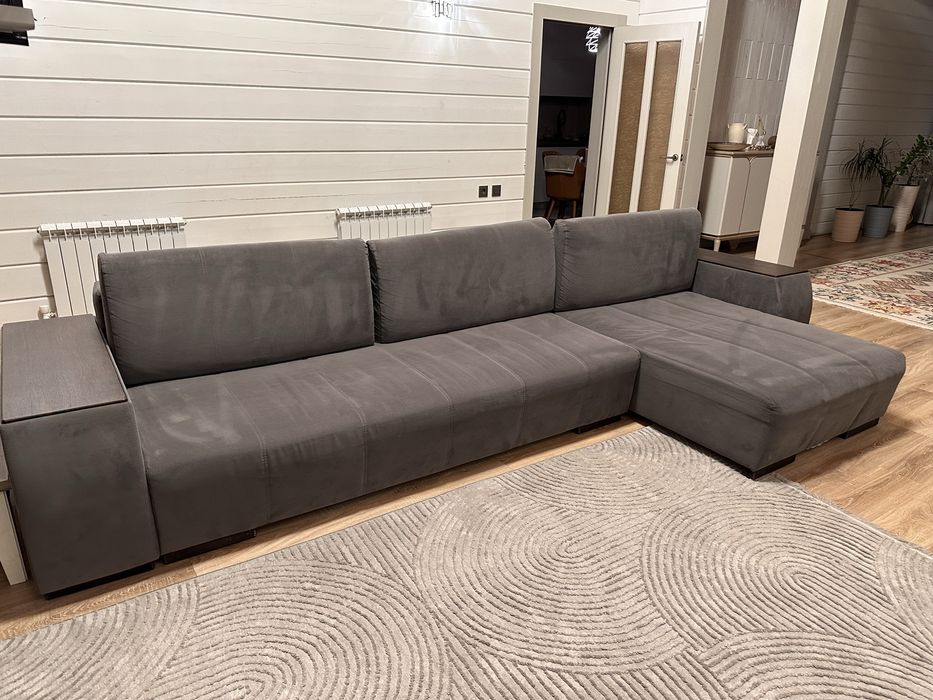 Продается диван угловой