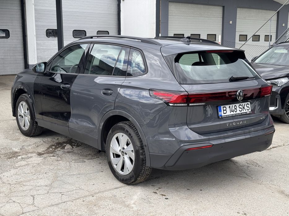 VOLKSWAGEN Tiguan 2025 — imagine 3
