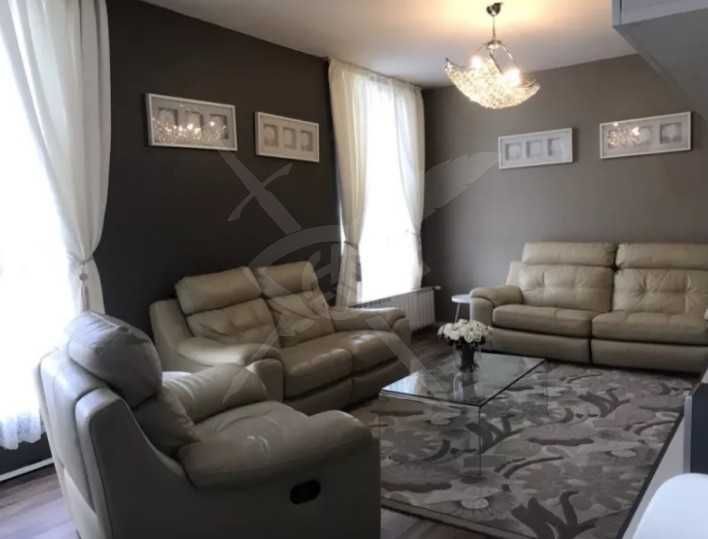 Продава се Тристаен апартамент в Пловдив, Гагарин - 105 кв.м за 1524 €/кв.м - Снимка #3