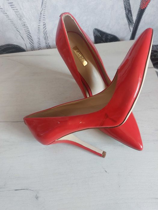 Guess елегантни обувки