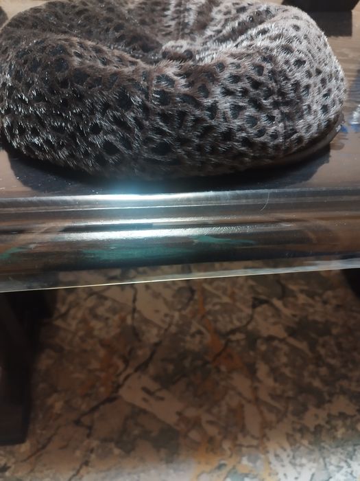 Зимни шапки дамска и мъжка