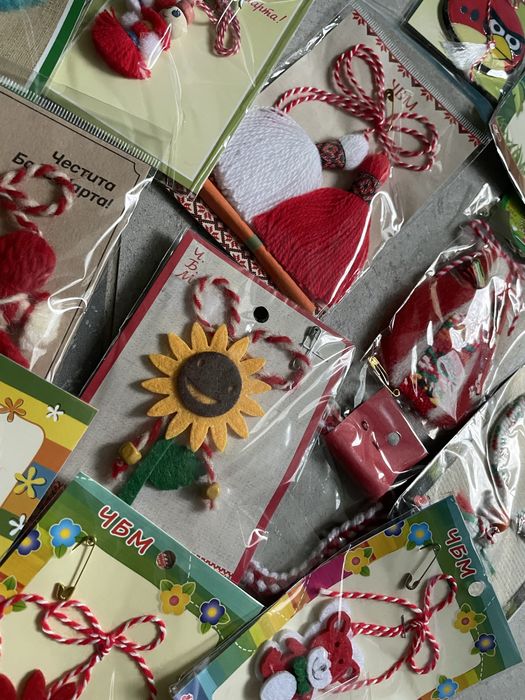 Чисто нови мартеници