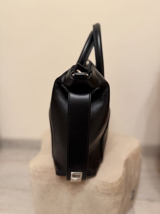 Geanta Laura Maxim City Rush - Black Jet - 780 lei Negociabil