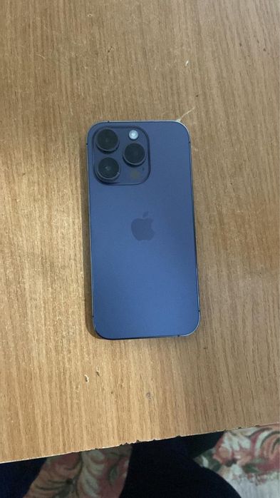 iphone 14 pro в хорошем состояние