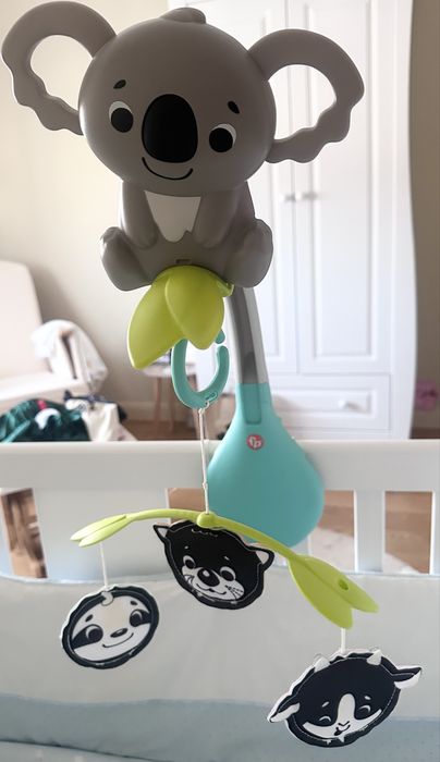 Fisher-Price® Въртележка за легло с коала 3-в-1 Soothe & Play Mobile™