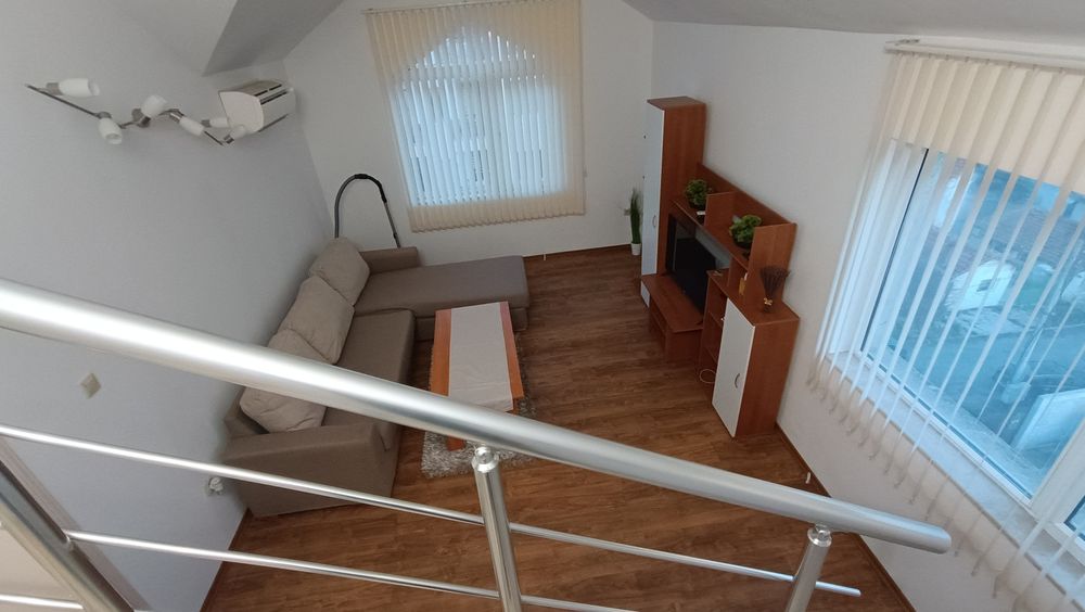 Дава се под наем Тристаен апартамент в Варна, Чайка - 70 кв.м за 459 € - Снимка #1