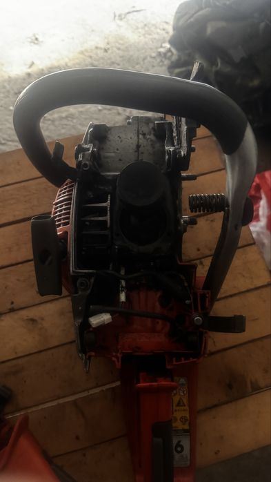 Dezmembrez/piese husqvarna 562XPG si 562XP