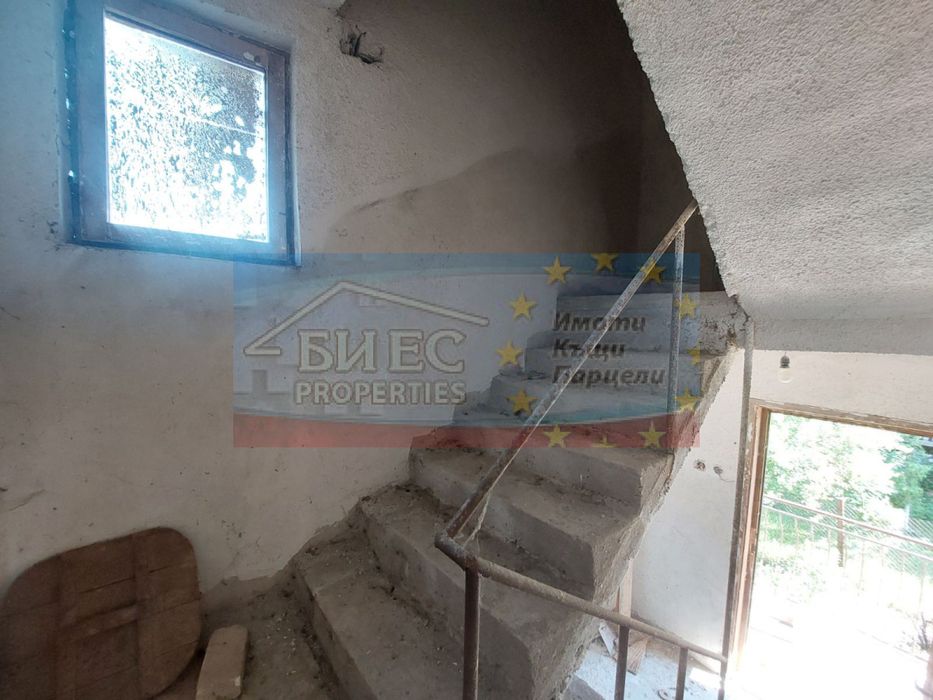 Къща в с. Селищен дол