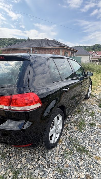 VOLKSWAGEN Golf 2010 — imagine 4