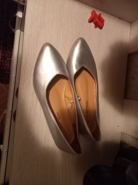 Женская обувь балетка