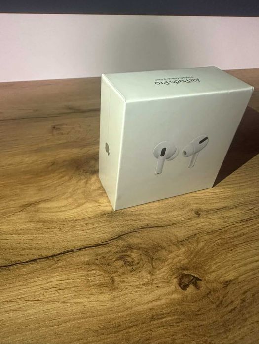 Слушалки Apple AirPods Pro 1st Generation