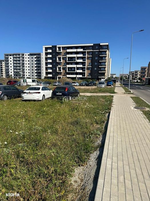 Teren str.Nicolae Labis Tractorul