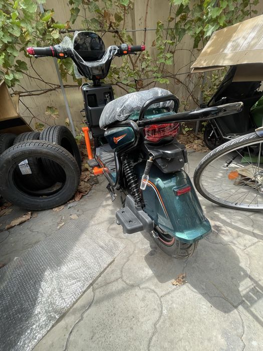 Skuter Bezprabek yangi