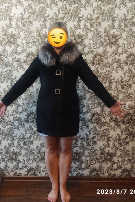 Замшевая куртка. Воротник(капюшон) -чернобурка