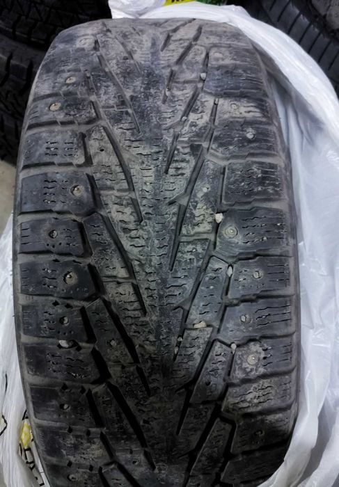 Nokian 17 зима (4 штуки)