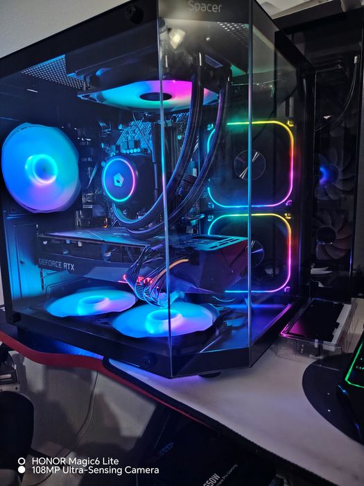 Pc gaming cube rgb