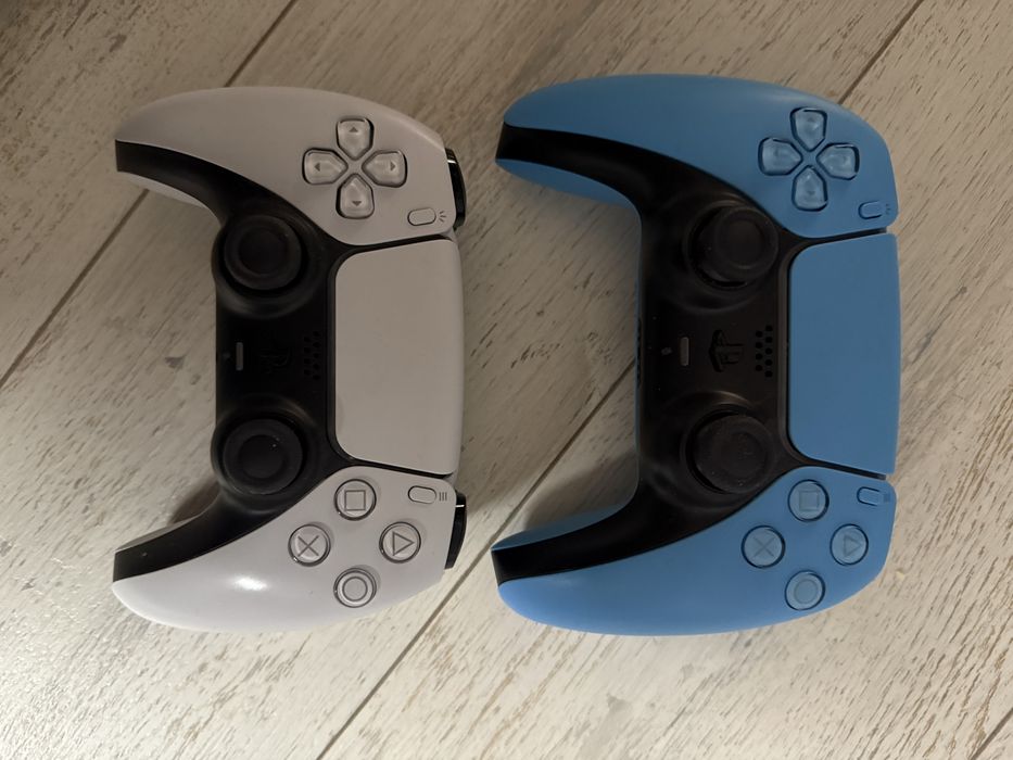 Playstation 5 Standard Edition + 2 Джойстика + EAFC25