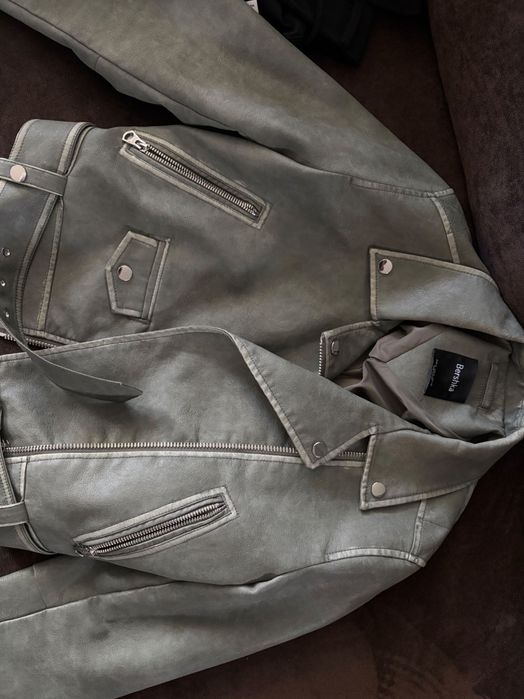 Дамско яке Bershka – размер M