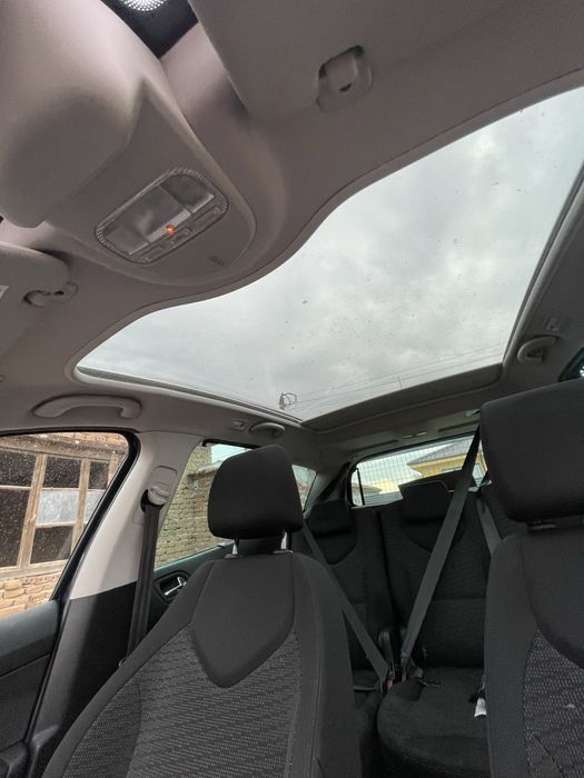 Peugeot 308 sv 2010 Дизел • Панорама