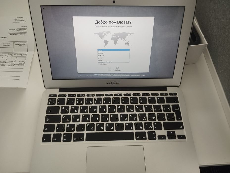 Mac book air 11inch