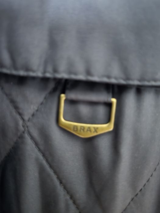 Оригинално,  ново,,мъжко капитонирано яке на Brax Feel Good