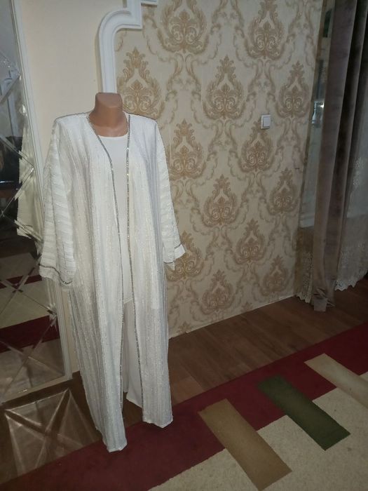 Abaya koʻynela dvoyka troʻykali