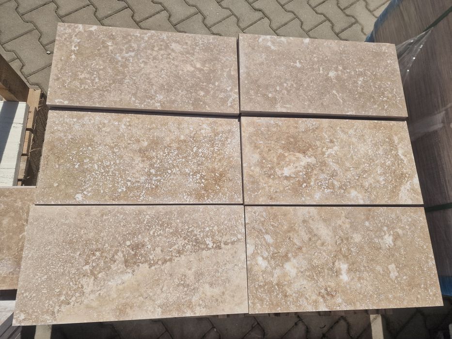 Trepte travertin 3x33x120