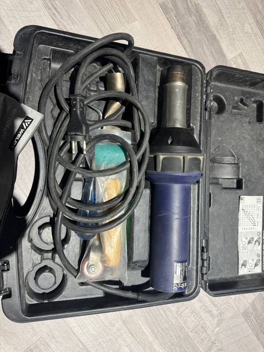 Оборудование для гидроизоляции крыши.