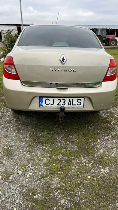 Vând renault symbol