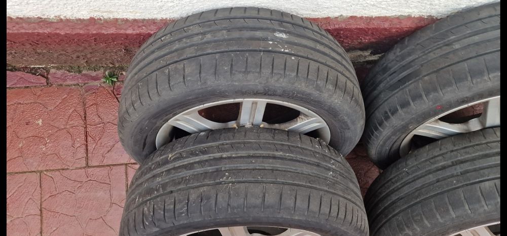Jante Seat Leon 2007-2012 5x112 R16 cu cauciucuri de vara.