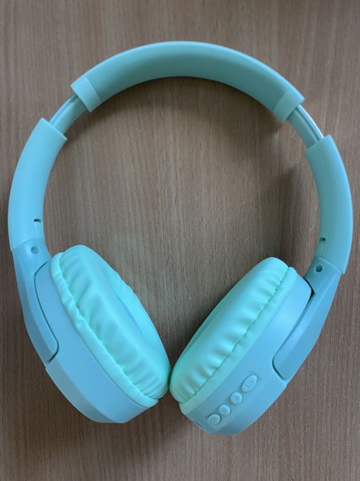 Продам новые наушники