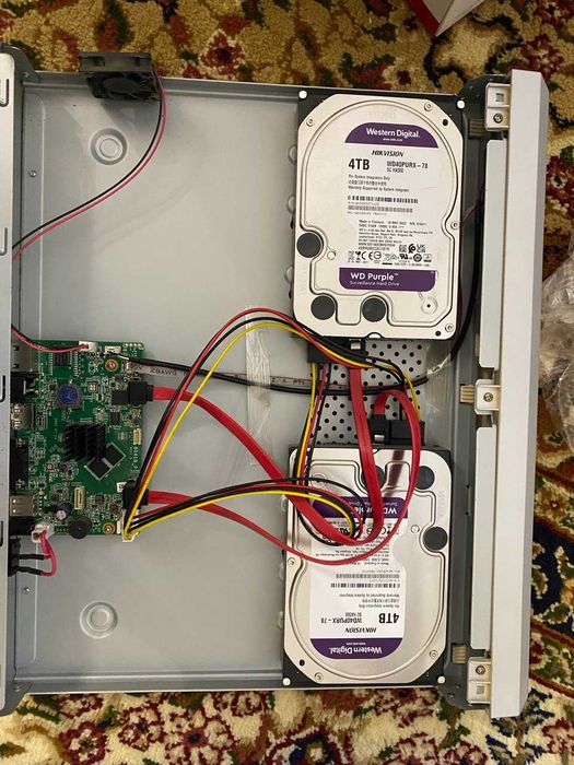 Камера наблюдения 5 камеры Hikvision. Сетевой NVR. Жесткий диск 8-TB