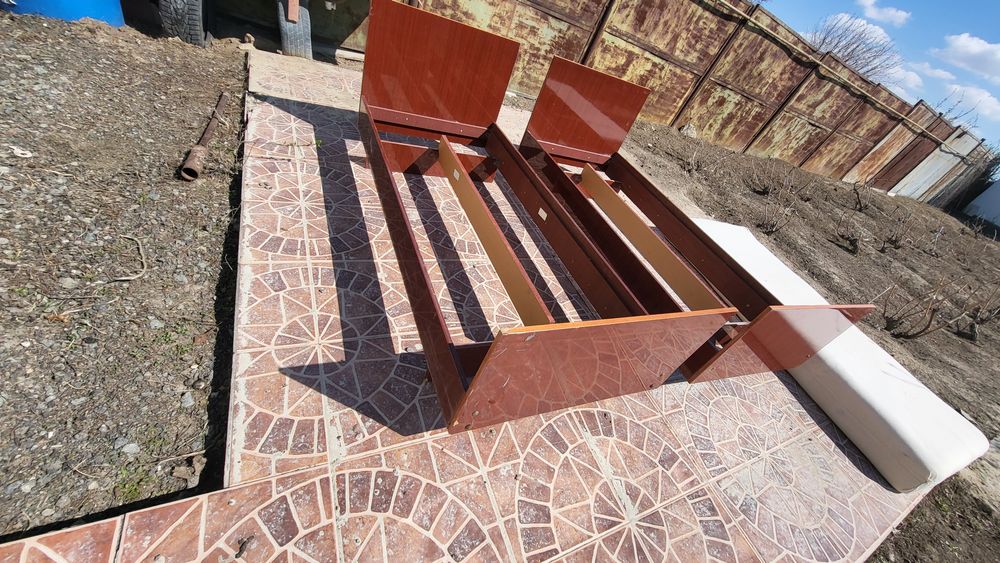 Продам кровати в хорошем состоянии