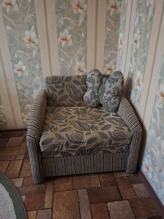 Продам мини диван