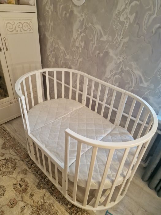 Продам детскую кроватку